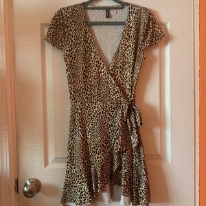 H&M Ruffled Wrap Dress